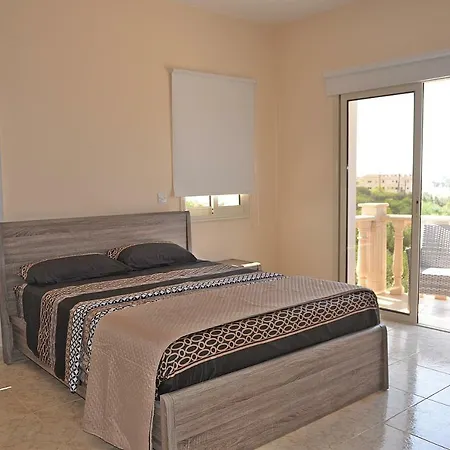 Aphrodite Nissi Villa